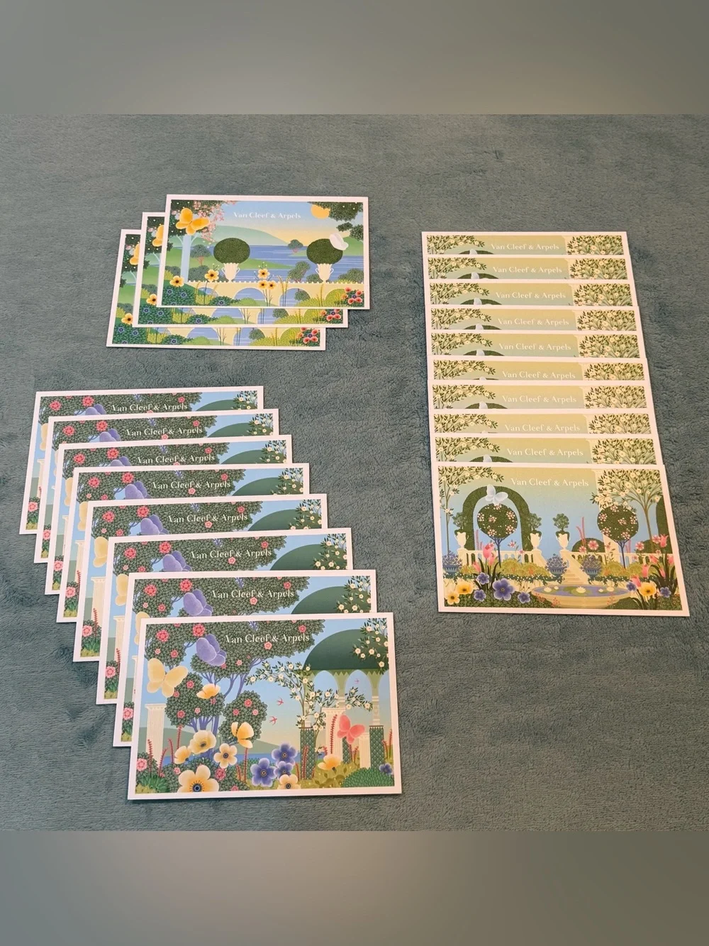 VAN CLEEF & ARPELS SET OF 21 POSTCARDS ROCKEFELLER CENTER SPRING 2026